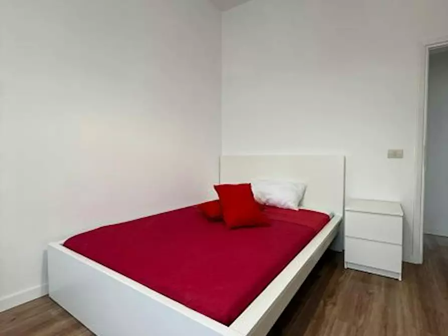 Immagine 3 di Camera in affitto  in Piazza di San Jacopino a Firenze