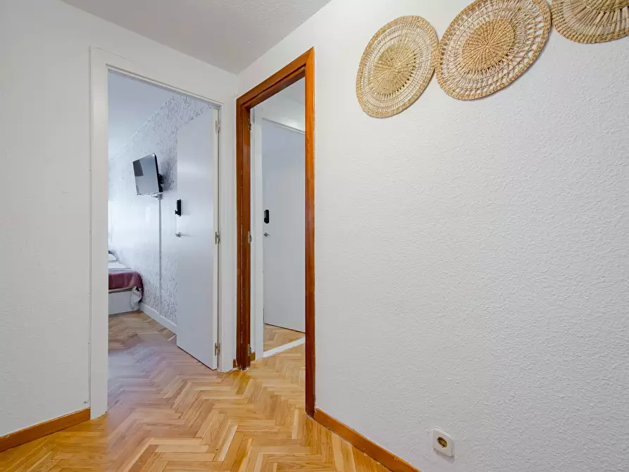 Immagine 9 di Camera in affitto  in Calle del Corazón de María a Madrid
