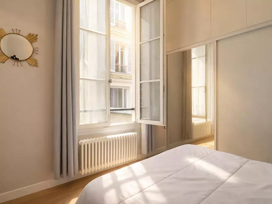 Immagine 6 di Appartamento in affitto  in Cité de Trévise a Paris