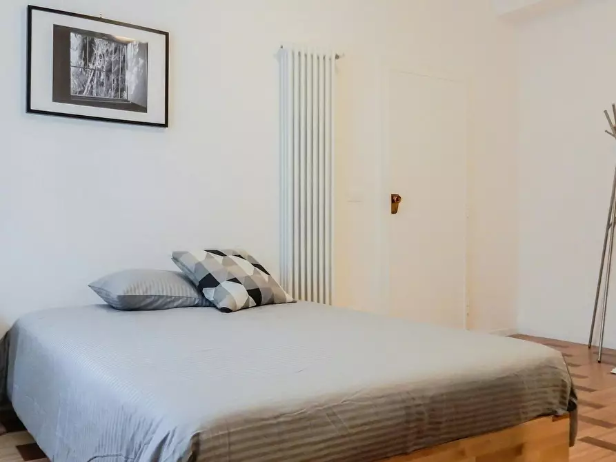 Immagine 2 di Camera in affitto  in Via Fratelli Perini a Trento