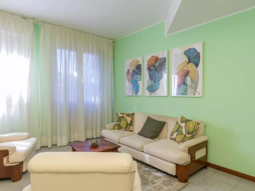 Immagine 2 di Appartamento in affitto  in Via Valera a Arese