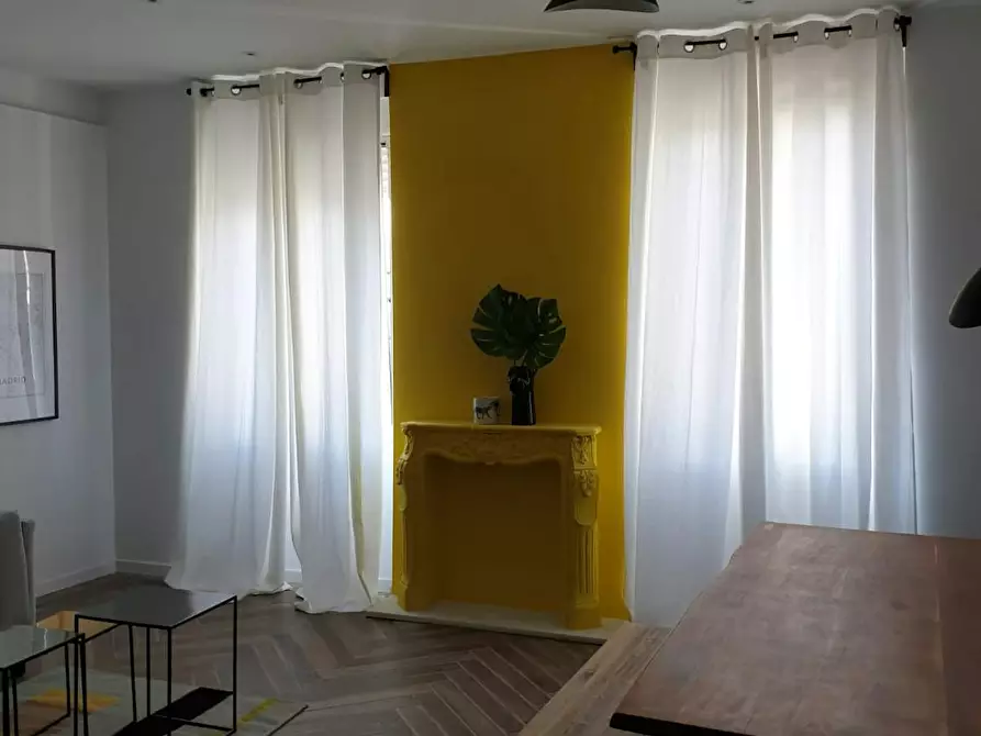 Immagine 10 di Appartamento in affitto  in Plaza de Pedro Zerolo a Madrid