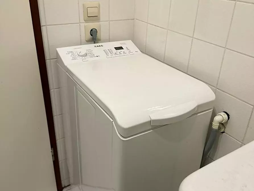 Immagine 5 di Camera condivisa in affitto  in Hackenbergstraße a Berlin