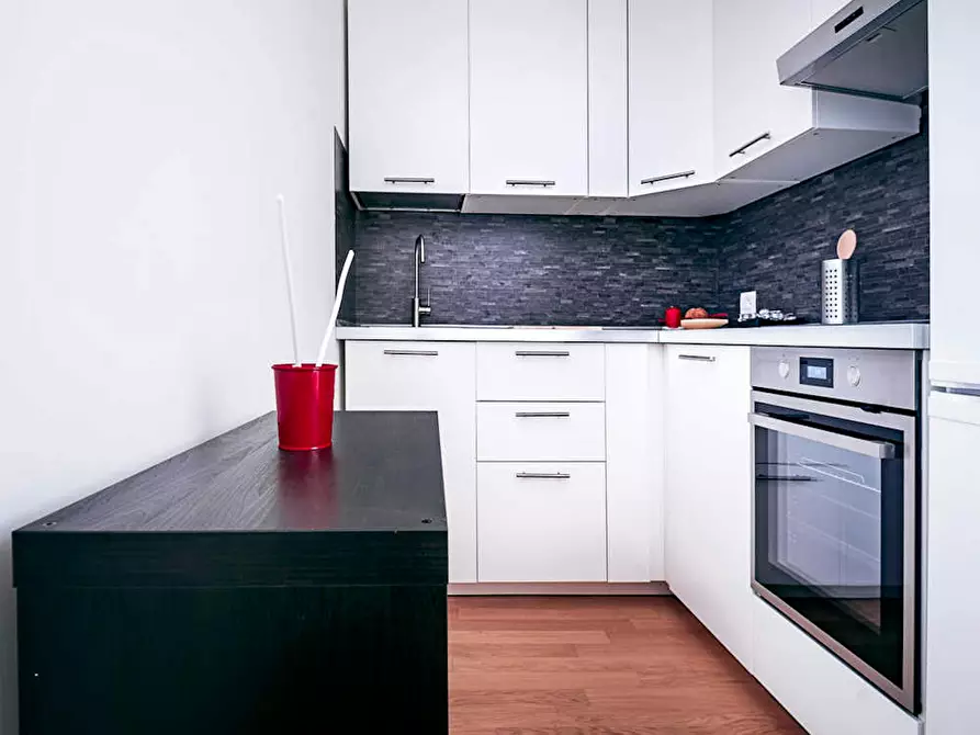 Immagine 8 di Camera in affitto  in Via Luigi Cislaghi a Milano