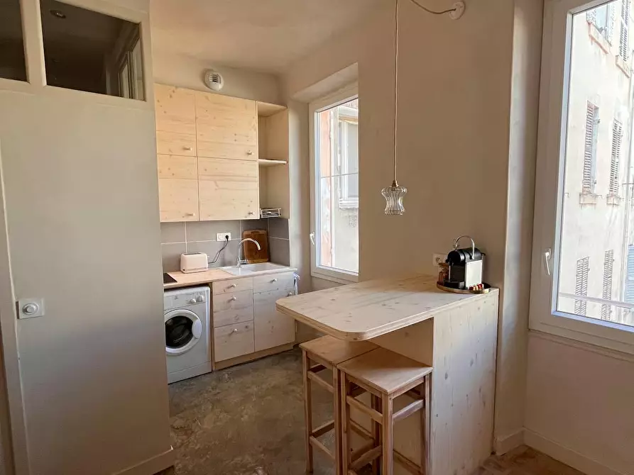 Immagine 7 di Appartamento in affitto  in Rue Horace Bertin a Marseille 05