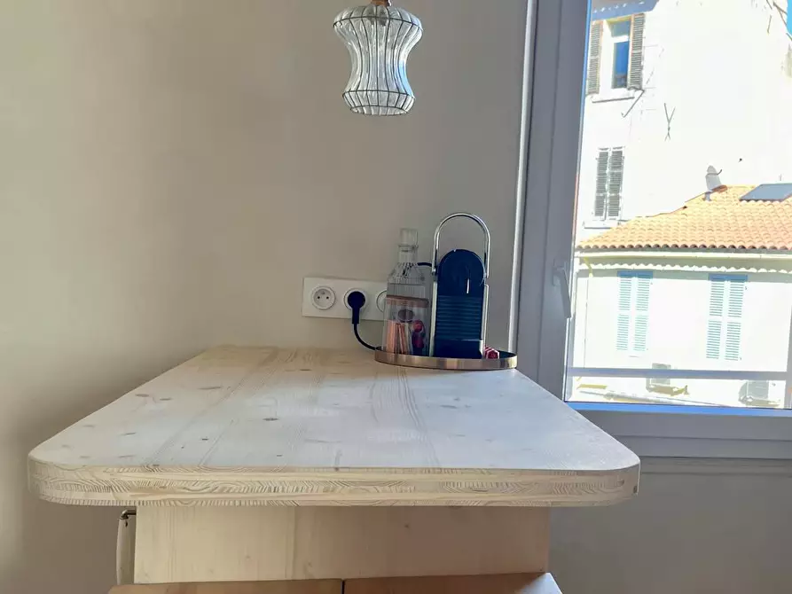 Immagine 5 di Appartamento in affitto  in Rue Horace Bertin a Marseille 05