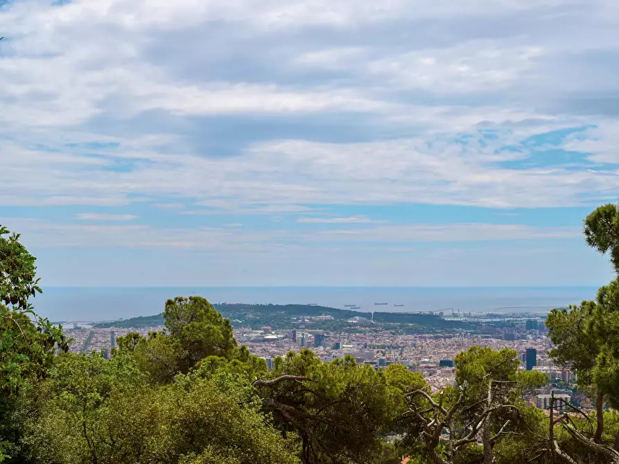 Immagine 1 di Camera in affitto  in Camí de Vallvidrera al Tibidabo a Barcelona