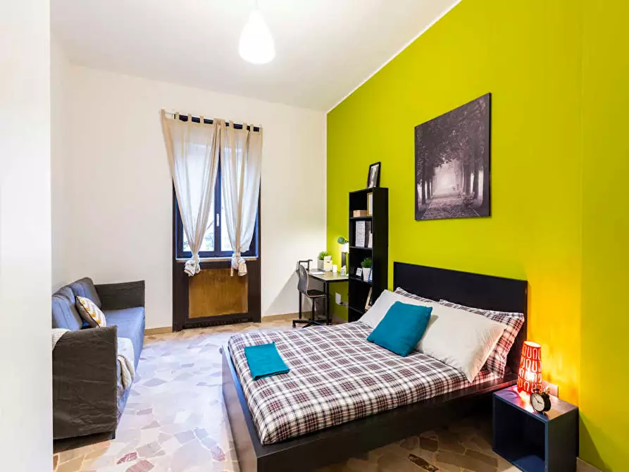 Immagine 5 di Camera in affitto  in Corso di Porta Romana a Milano