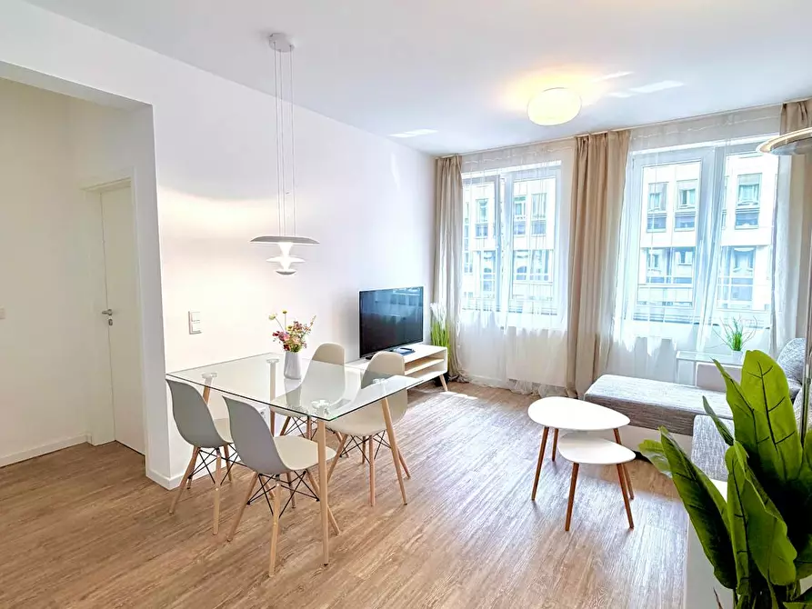 Immagine 3 di Appartamento in affitto  in Bismarckstraße a Köln