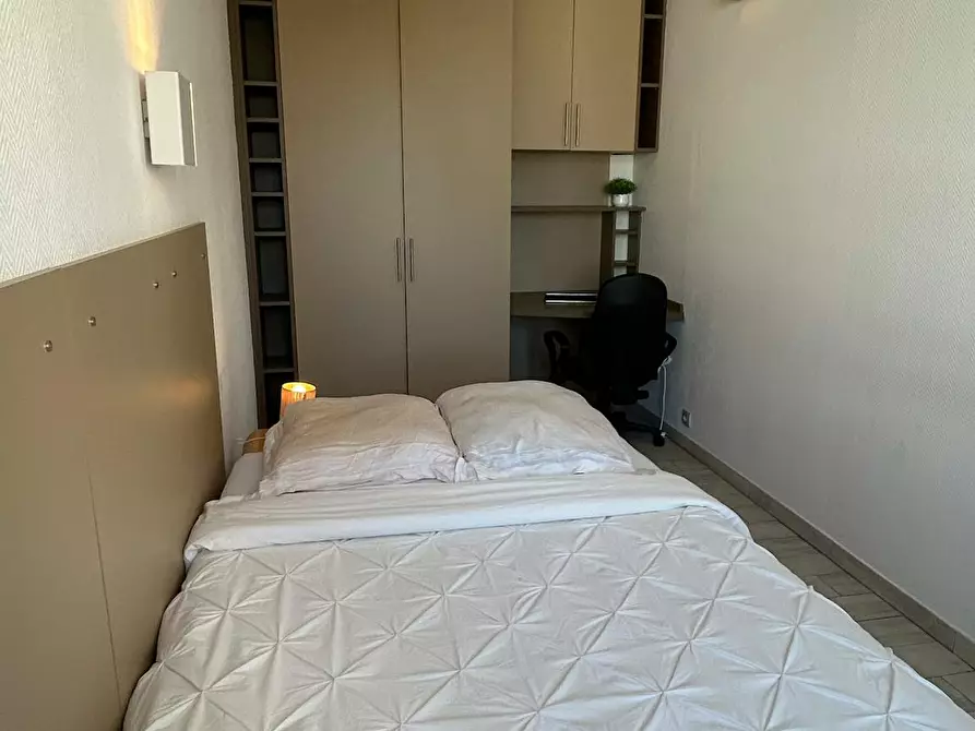 Immagine 3 di Appartamento in affitto  in Rue de la Ziegelau a Strasbourg