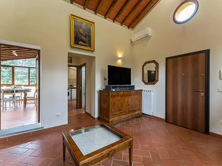 Immagine 5 di Casa indipendente in affitto  in Via del Poggiolino a Firenze