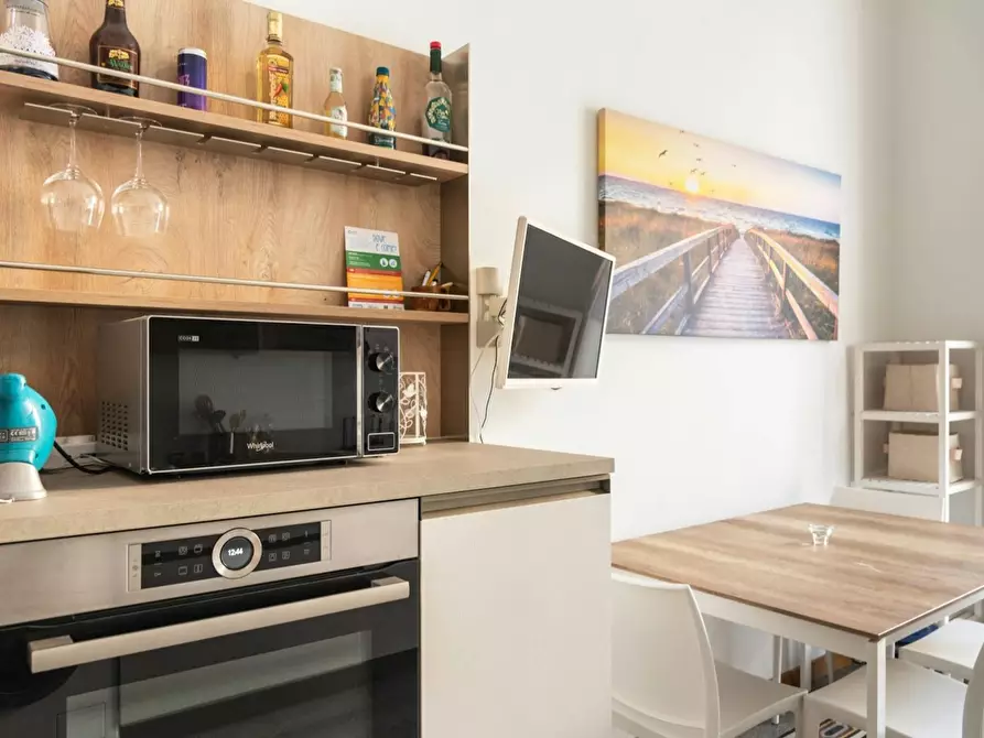 Immagine 10 di Appartamento in affitto  in Via Giuseppe Compagnoni a Milano