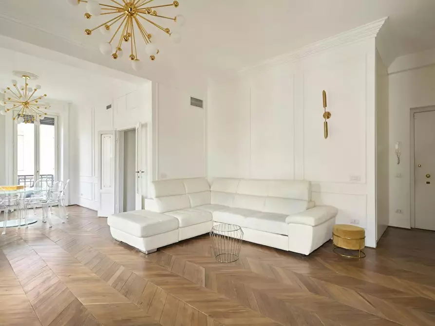 Immagine 1 di Appartamento in affitto  in Via Edmondo de Amicis a Milano