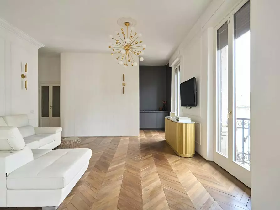 Immagine 5 di Appartamento in affitto  in Via Edmondo de Amicis a Milano