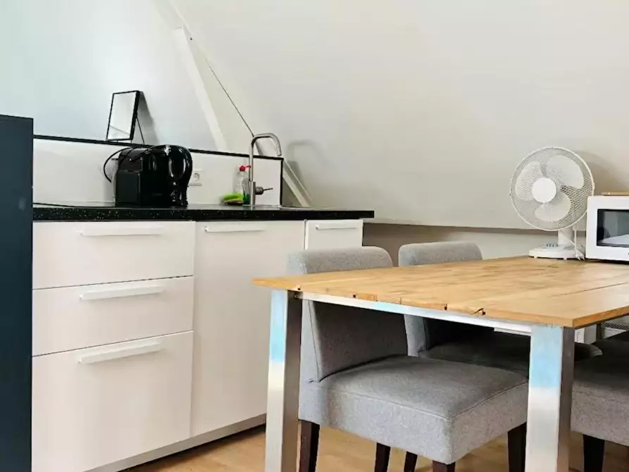 Immagine 3 di Appartamento in affitto  in Oostzeedijk Beneden a Rotterdam