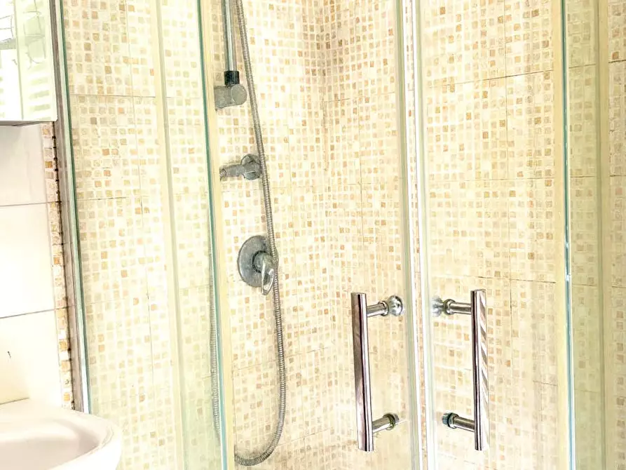 Immagine 10 di Appartamento in affitto  in Via Carlo Farini a Milano