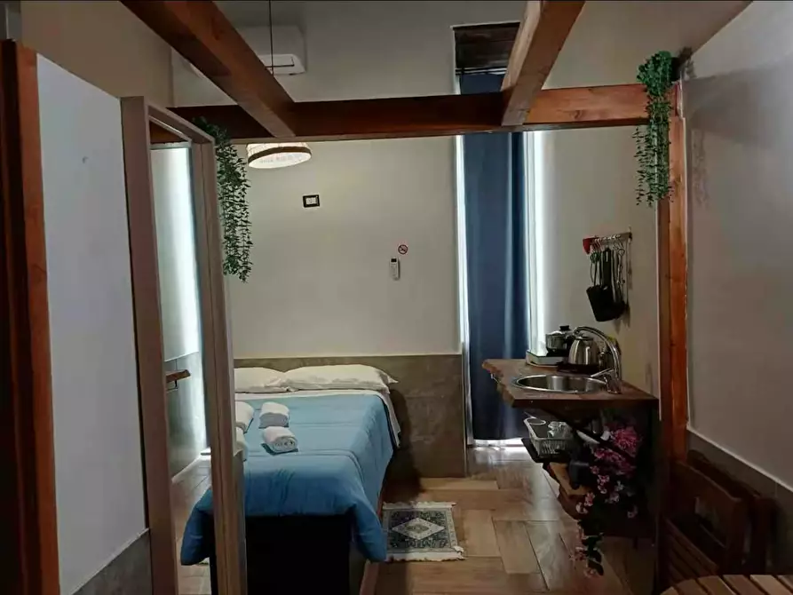 Immagine 2 di Appartamento in affitto  in Piazza Principe Umberto a Napoli