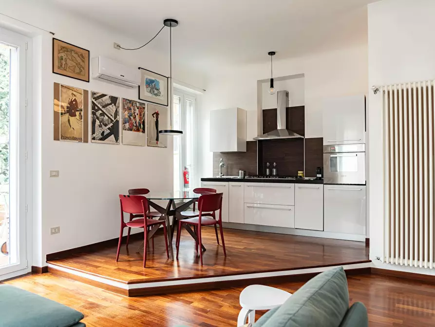 Immagine 2 di Appartamento in affitto  in Viale Carlo Espinasse a Milano