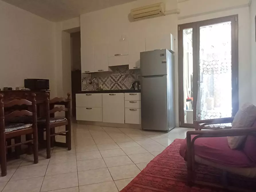 Immagine 7 di Camera in affitto  in Via Costituzione a Cagliari