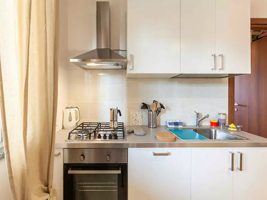 Immagine 8 di Camera in affitto  in Via Giuseppe Regaldi a Milano