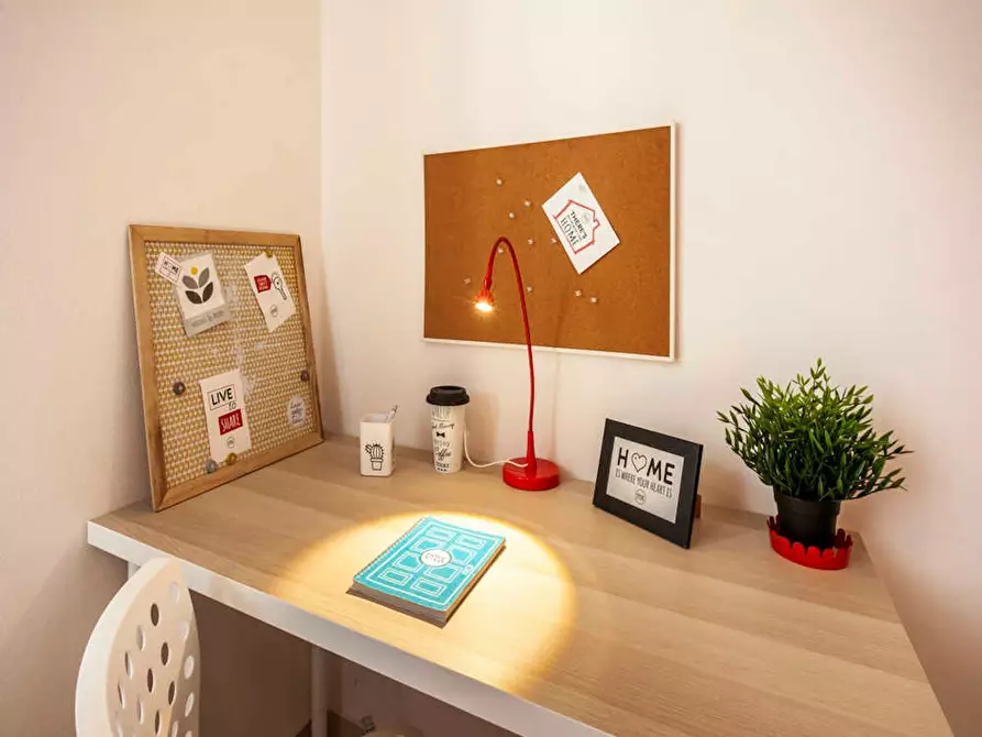 Immagine 7 di Camera in affitto  in Via Giuseppe Regaldi a Milano