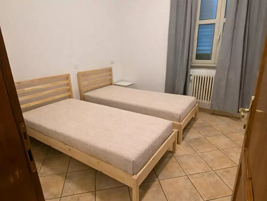 Immagine 2 di Camera in affitto  in Via Domenico Cimarosa a Firenze