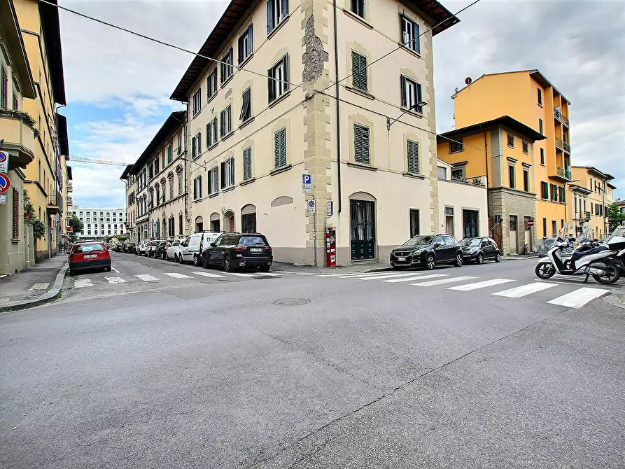 Immagine 8 di Camera in affitto  in Via Domenico Cimarosa a Firenze