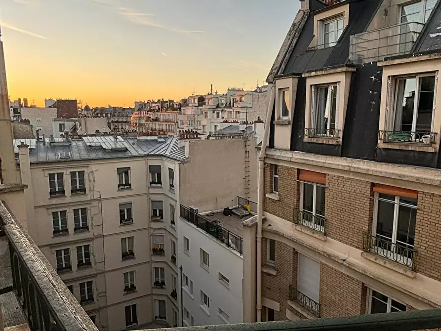 Immagine 3 di Appartamento in affitto  in Rue de Passy a Paris 16