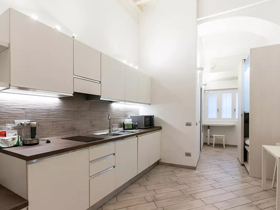 Immagine 5 di Appartamento in affitto  in Corso Monforte a Milano