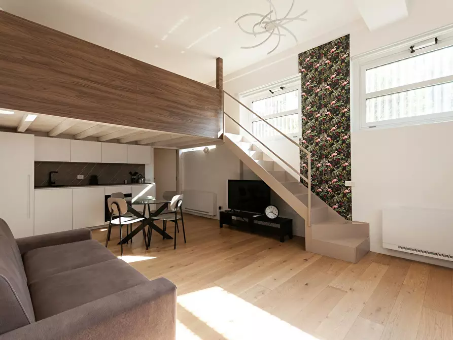 Immagine 2 di Appartamento in affitto  in Via Nino Bixio a Milano