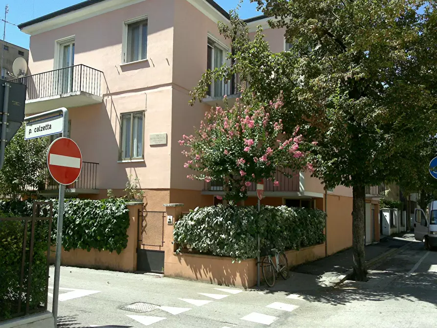 Immagine 7 di Camera in affitto  in Via Pietro Calzetta a Padova