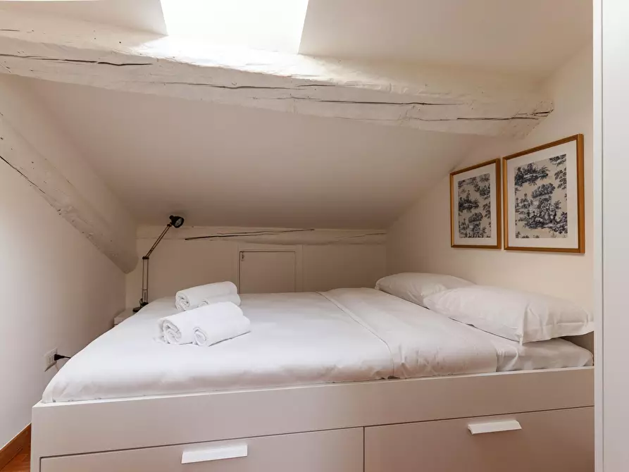 Immagine 3 di Appartamento in affitto  in Via Piero della Francesca a Milano