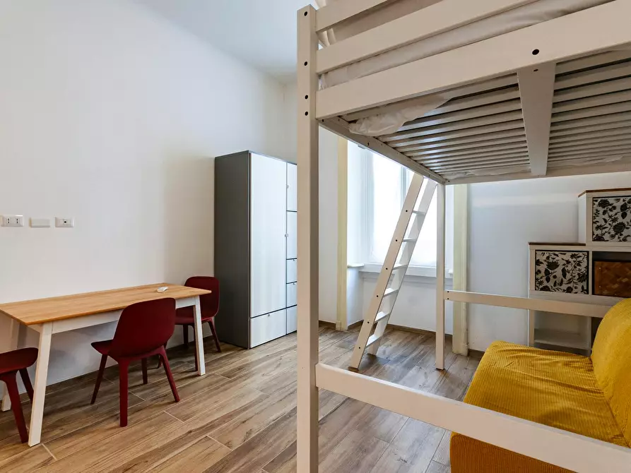 Immagine 5 di Appartamento in affitto  in Via Antonio Tantardini a Milano