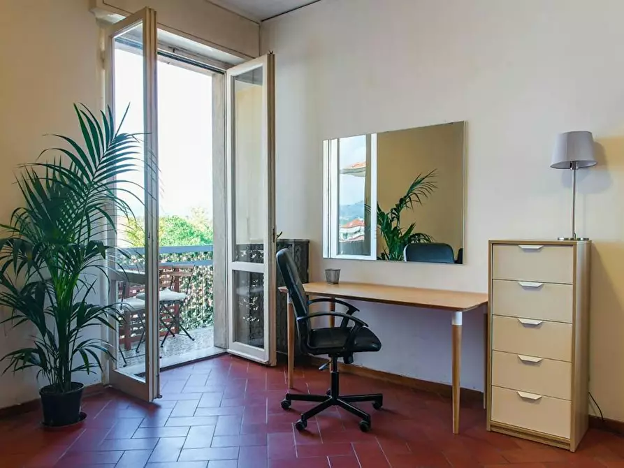 Immagine 4 di Camera in affitto  in Via Uguccione della Faggiola a Firenze