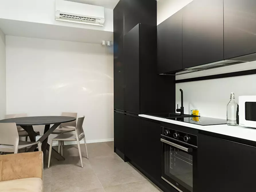 Immagine 10 di Appartamento in affitto  in Via Giacomo Zanella a Milano
