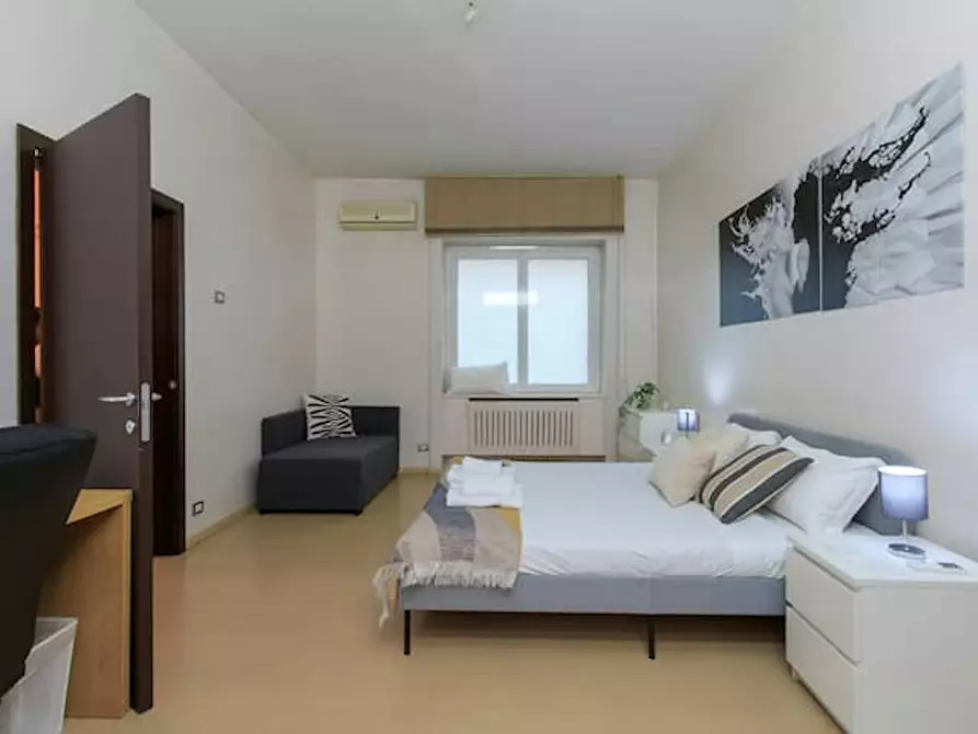 Immagine 8 di Appartamento in affitto  in Corso di Porta Vittoria a Milano