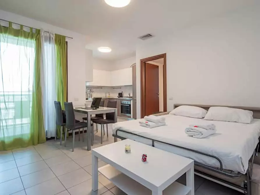 Immagine 5 di Appartamento in affitto  in Viale Sarca a Milano