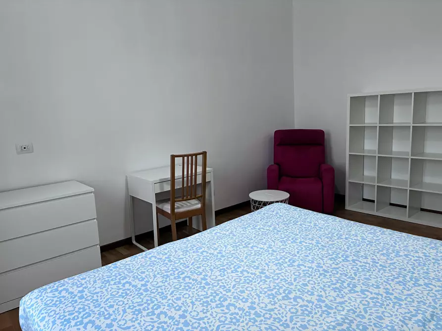 Immagine 6 di Camera in affitto  in Via Carlo Valvassori Peroni a Milano