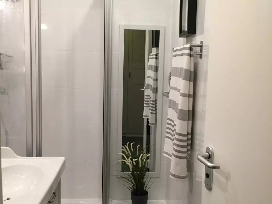 Immagine 9 di Appartamento in affitto  in Kelheimer Straße a München