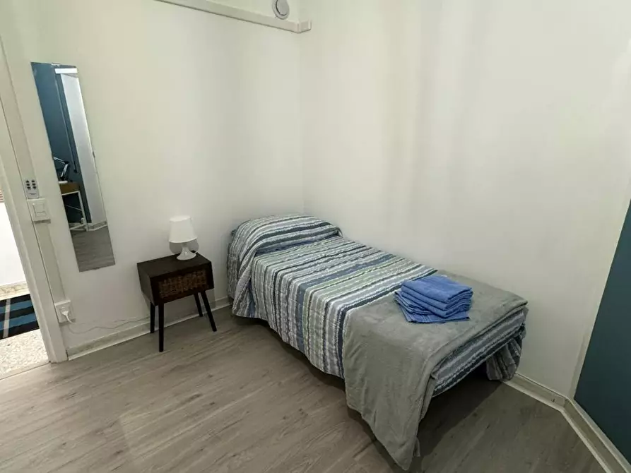 Immagine 5 di Camera in affitto  in Via Ponzio Cominio a Roma