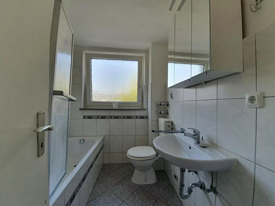 Immagine 3 di Appartamento in affitto  in Odenwaldstraße a Dietzenbach