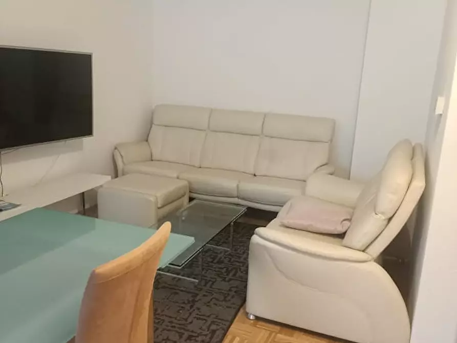 Immagine 4 di Camera in affitto  in Elfriedenstraße a München
