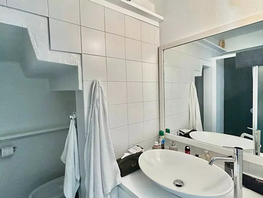 Immagine 9 di Appartamento in affitto  in Via Coluccio Salutati a Milano