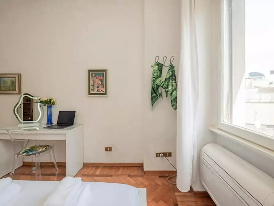 Immagine 9 di Appartamento in affitto  in Via Varese a Milano