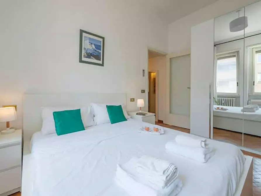 Immagine 5 di Appartamento in affitto  in Via Varese a Milano