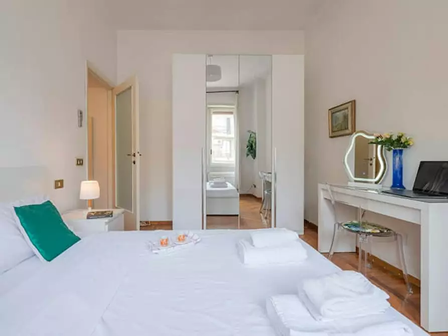 Immagine 8 di Appartamento in affitto  in Via Varese a Milano