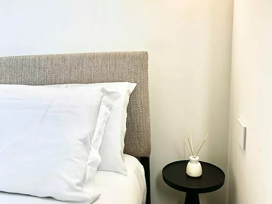 Immagine 3 di Appartamento in affitto  in Via Coluccio Salutati a Milano