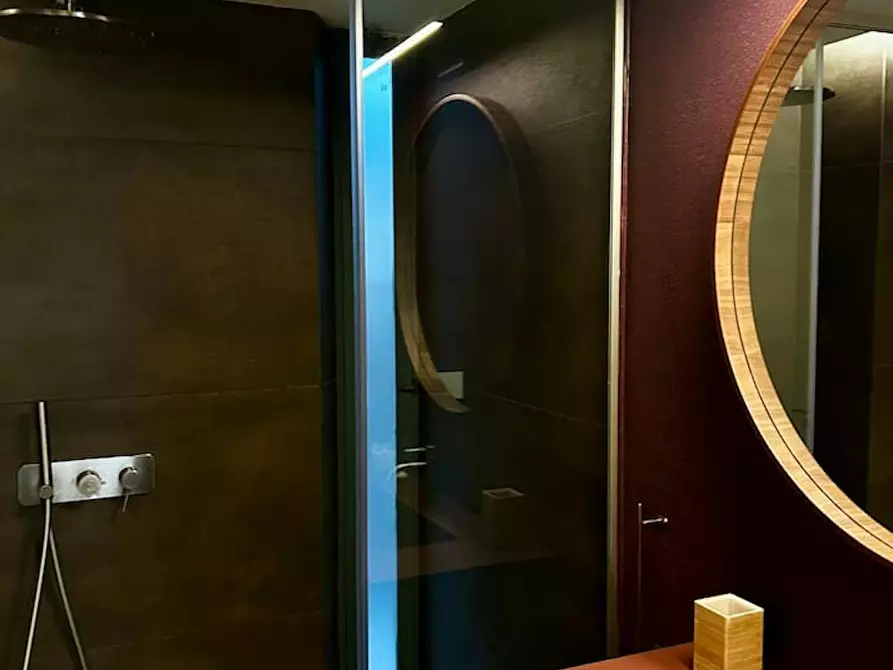 Immagine 10 di Appartamento in affitto  in Via Coluccio Salutati a Milano