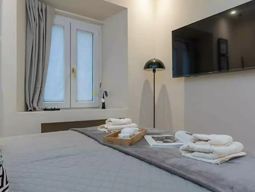 Immagine 4 di Appartamento in affitto  in Via Pontaccio a Milano