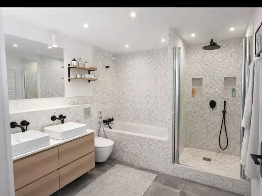 Immagine 8 di Appartamento in affitto  in Rue Gustave Eiffel a Clichy